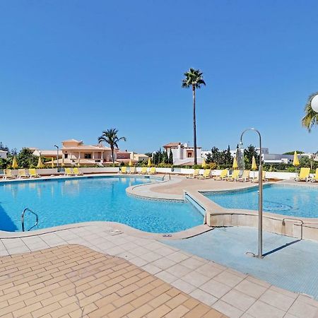 Albufeira Concept With Pool By Homing Apartment Guia  Exterior foto