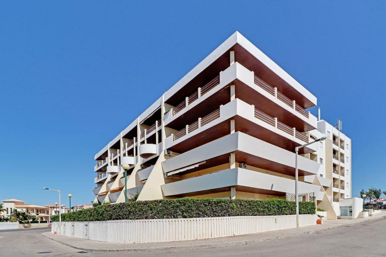 Albufeira Concept With Pool By Homing Apartment Guia  Exterior foto